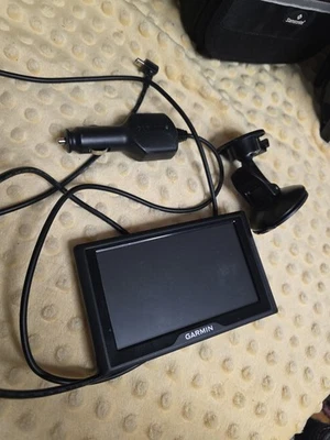 Garmin 50LM 5" LCD Touch Screen GPS Navigation System Works - Image 1 of 4