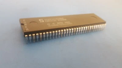 IC, SC80C451CCN64, Signetics, 8-BIT, 12 MHz, MICROCONTROLLER, PDIP64 - Image 1 of 4