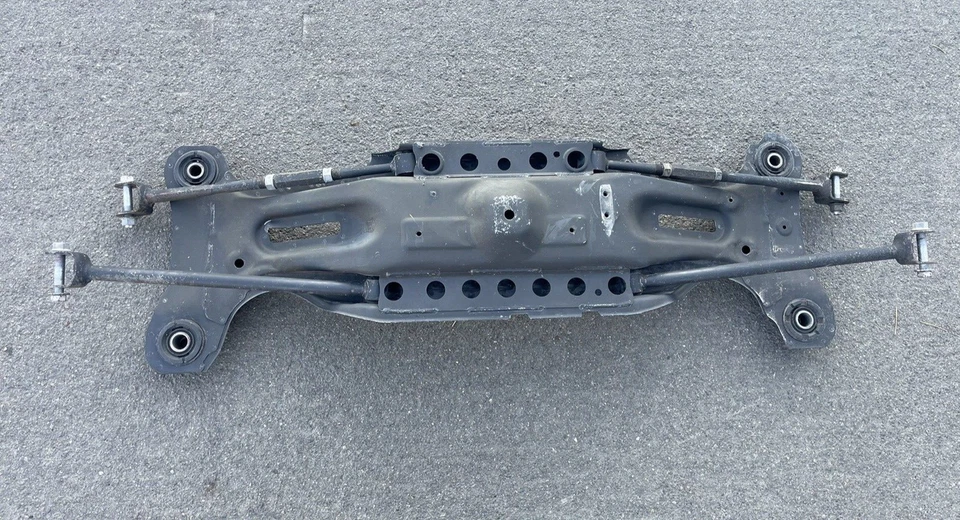 02-11 Camry 05-12 Avalon cuadro trasero sub K travesaño Solara ES300 ES330 Venza Foto 1 de 4