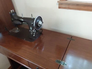 Vintage White Rotary Sewing Machine Desk W/ Cabinet And Some Accessories - Picture 1 of 13