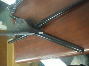 Samsung 37/40 Stand Bn96199850FAND9004N PT # ROH6 - Picture 1 of 2