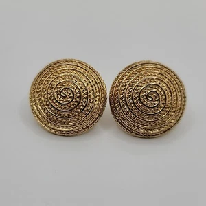 Vtg Avon Swirl Button Textured Round Gold Tone Pierced Earrings - Picture 1 of 10