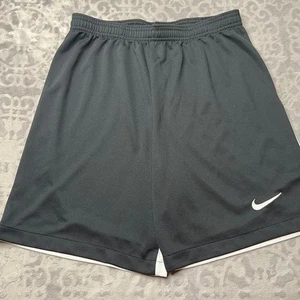 Nike Dri-Fit Slim Fit Black Basketball Short Small - Picture 1 of 6
