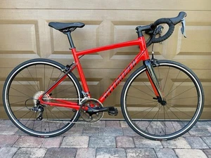 Specialized Allez Road Bike, 56cm, FACT Carbon Fork, Shimano Claris, LOW MILES - Picture 1 of 18