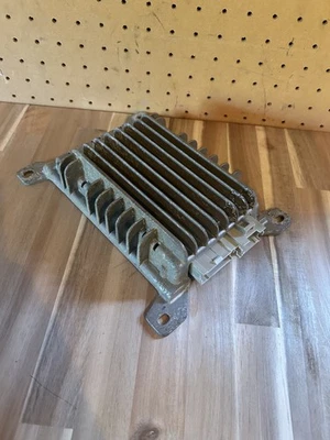 2007 GMC Envoy Bose 收音机立体声音频放大器 15268210(库存 #317) — 第 1/4 张图片