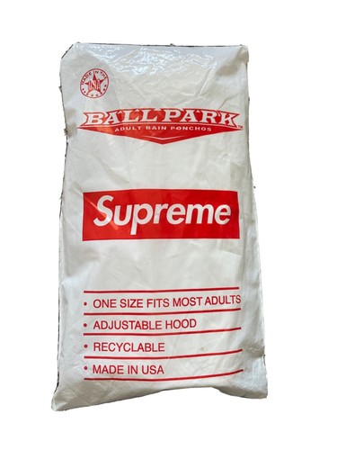 Poncho Supreme X Ballpark SS2020 logo box pioggia poncho nuovissimo