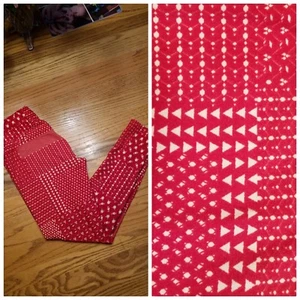 LuLaRoe Leggings OS One Size White triangles diamonds shapes on red - Picture 1 of 3