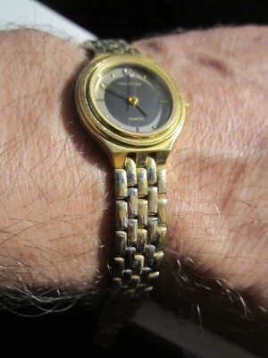 VINTAGE HALSTON LADIES' WATCH QUARTZ  FITS UP TO 6" WRIST  - BBA33A - Изображение 1 из 3