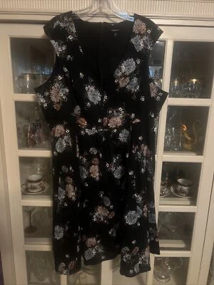 Vestido Torrid Feminino Tamanho 22 Linha A Preto Comprimento do Joelho Casual Algodão Plus  - Imagem 1 de 4