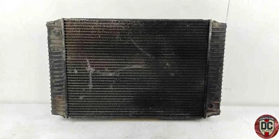 1978-1986 Porsche 928 Radiator 92810604002 - Изображение 1 из 4