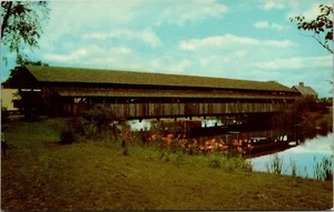Postcard Burlington Vermont Covered Bridge Shelburne Museum Green Mountains - Picture 1 of 2