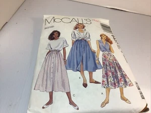 6407 Wickelröcke McCall's Schnittmuster Misses Gr. 20,22,24 - Bild 1 von 9