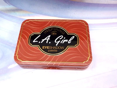 LA GIRL Inspiring Eyeshadow Palette GES338 - Image 1 of 3