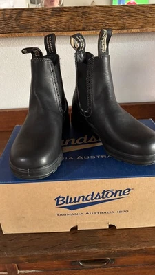 BLUNDSTONE Original NEW 1448 High-Top Black Chelsea Boots US W 6.5 US M 4.5 - Image 1 of 4