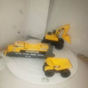 Catipillar Toys Digger ....die Cast Train Mobile...plastic Dump Truck - Picture 1 of 11