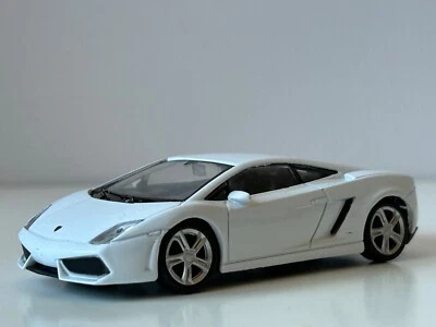 Lamborghini Gallardo LP 560 итальянский автомобиль модель металлический литая игрушка белый 1:43 Welly - Изображение 1 из 4