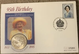 1995 Bailiwick-Guernsey 95th Birthday Queen Elizabeth,Queen Mother £5 Coin FDC - Picture 1 of 7