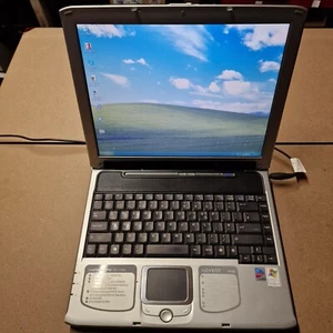Advent 7103 ,Pentium M , 14.1" , Windows XP , 40Gb HDD, 240Mb RAM, DEAD BATTERY - Picture 1 of 24