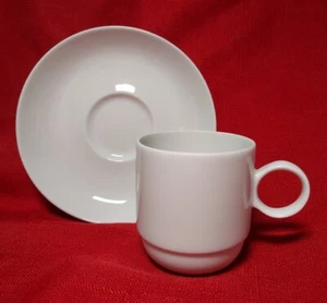 UN JUEGO - Rosenthal - Continental Duo Blanco Demitasse Taza y Platillo 11761188 - Imagen 1 de 11