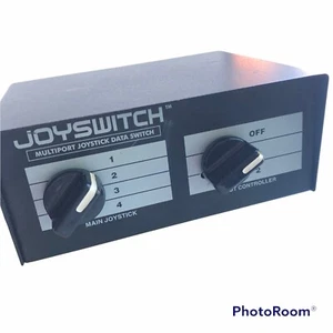 Interruptor de datos Joystick multipuerto JoySwitch de Lear Pursuit - Imagen 1 de 3