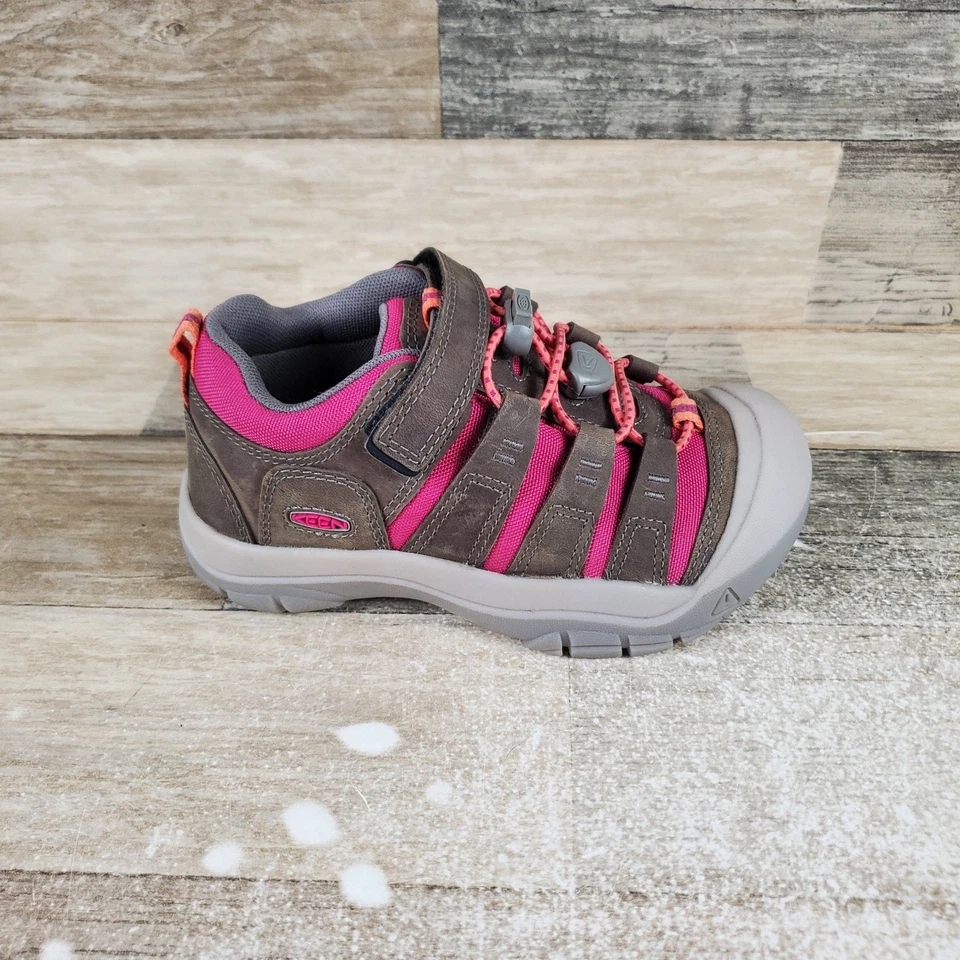 Keen Newport Kids Sandals 11 Gray Very Berry Strap Closed Toe Waterproof Sneaker - Image 1 of 4