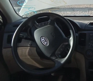 Airbag volante conductor Kia Optima LH 2009-2010 OEM Foto 1 de 3