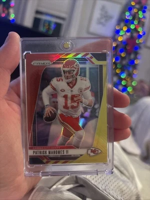 2024 Panini Prizm - Патрик Махомс II #138 красный и желтый призма /44 цвет матч  - Изображение 1 из 2