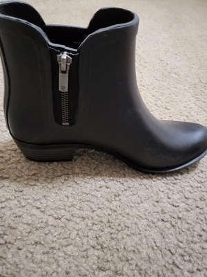 Botas de lluvia para mujer Lucky Brand zapatos talla 9M negras sin cordones al tobillo Foto 1 de 4