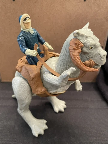Star Wars Vintage 1980 Han Solo Hoth w/ Open Belly Taun Taun Kenner ESB * READ * Cover