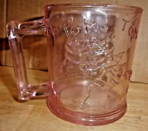 Vintage Pink Glass Mug Humpty Dumpty Tom The Pipers Son Nursery Rhymes Handle - Picture 1 of 5
