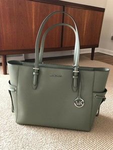 Las mejores ofertas en Bolso de Mano Jet Set Michael Kors Verde Bolsas y  bolsos para Mujer | eBay