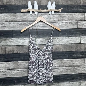 Chelsea28 Camisole Blouse Size Medium Floral Top Sleeveless Top CrissCross Back - Picture 1 of 8