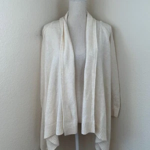 Forever 21 Damen-Cardigan Größe Medium elfenbeinfarben vorne offen Pullover kaskadiert - Bild 1 von 9