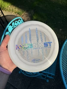 Discraft ESP Buzzz - 6X Claw - Paul McBeth - Disc Golf Midrange White - Picture 1 of 4