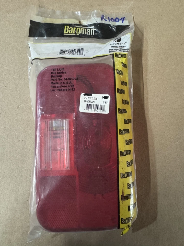 Luz de parada/cola/giro/reversa para autocaravana montaje en superficie base blanca ~ Bargman 34-92-002 Foto 1 de 1