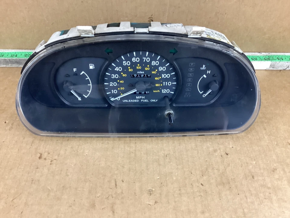 Cuadro de instrumentos velocímetro Eagle Summit 1993-1995 151 k millas 769906-383 Foto 1 de 4
