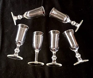 Juego de 6 vasos cordial/aperitivo de vidrio transparente surtidos/4" y 4 1/4" - Imagen 1 de 3