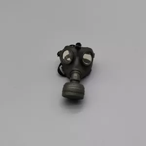 DID 80177 1/6 Scale WWII German Flammenwerfer Gefreiter Joerg Figure Gas Mask - Picture 1 of 1