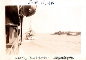 Vtg Photo 1946 Honolulu Hawaii Pearl Harbor US Navy Military Pacific Ships - Picture 1 of 1