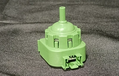 203843 - Sensor de nivel de agua/interruptor de presión Speed Queen original OEM - NUEVO Foto 1 de 4