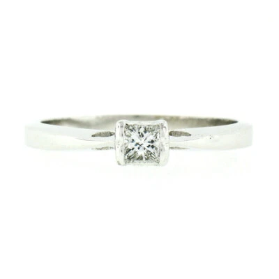 14K White Gold 0.22ct Princess Cut Diamond Solitaire Open Heart Engagement Ring - Image 1 of 4