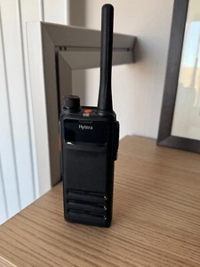 Hytera HP705 UV UHF 350-470MHZ DMR - IP68 GPS BT - Zdjęcie 1 z 5