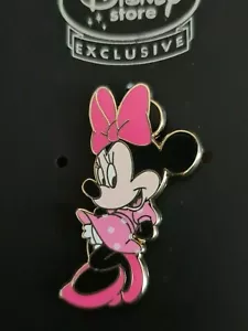 Pin 78121 Disney Store Europe - Minnie Mouse (in Pink) - Picture 1 of 3