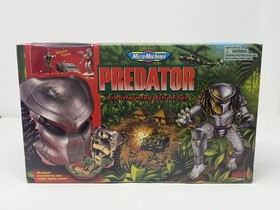 1997 Micro Machines Predator Transforming Action Set Playset MISB Movie RARE