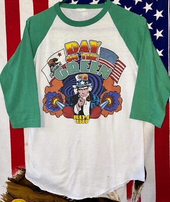 DIA NO VERDE #2 4 de julho de 1979 Journey Thin Lizzy Oakland Bill Graham Presents - Imagem 1 de 4