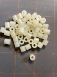 876 ESPACIADOR/SEPARADOR REDONDO NYLON #4 1/4” KEYSTONE (50 POR LOTE) - Imagen 1 de 5