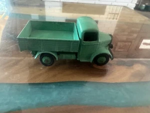 Dinky Toys 25w 411 Bedford Truck all green made in England Used Original Cond. - Picture 1 of 6