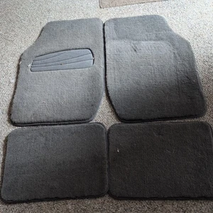 2007 carpet mats for Expedition or comparable - Picture 1 of 7