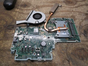 Placa madre HP 24-b 27-a230 LGA 1151 DA0N83MB6G0 + CPU i5-7400T 2,40 GHz - Imagen 1 de 3