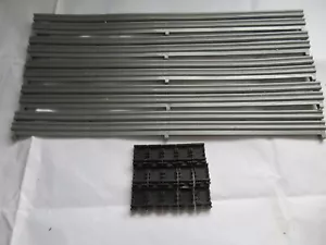 SCALEXTRIC SPORT/DIGITAL BARRIERS & CLIPS - Picture 1 of 1